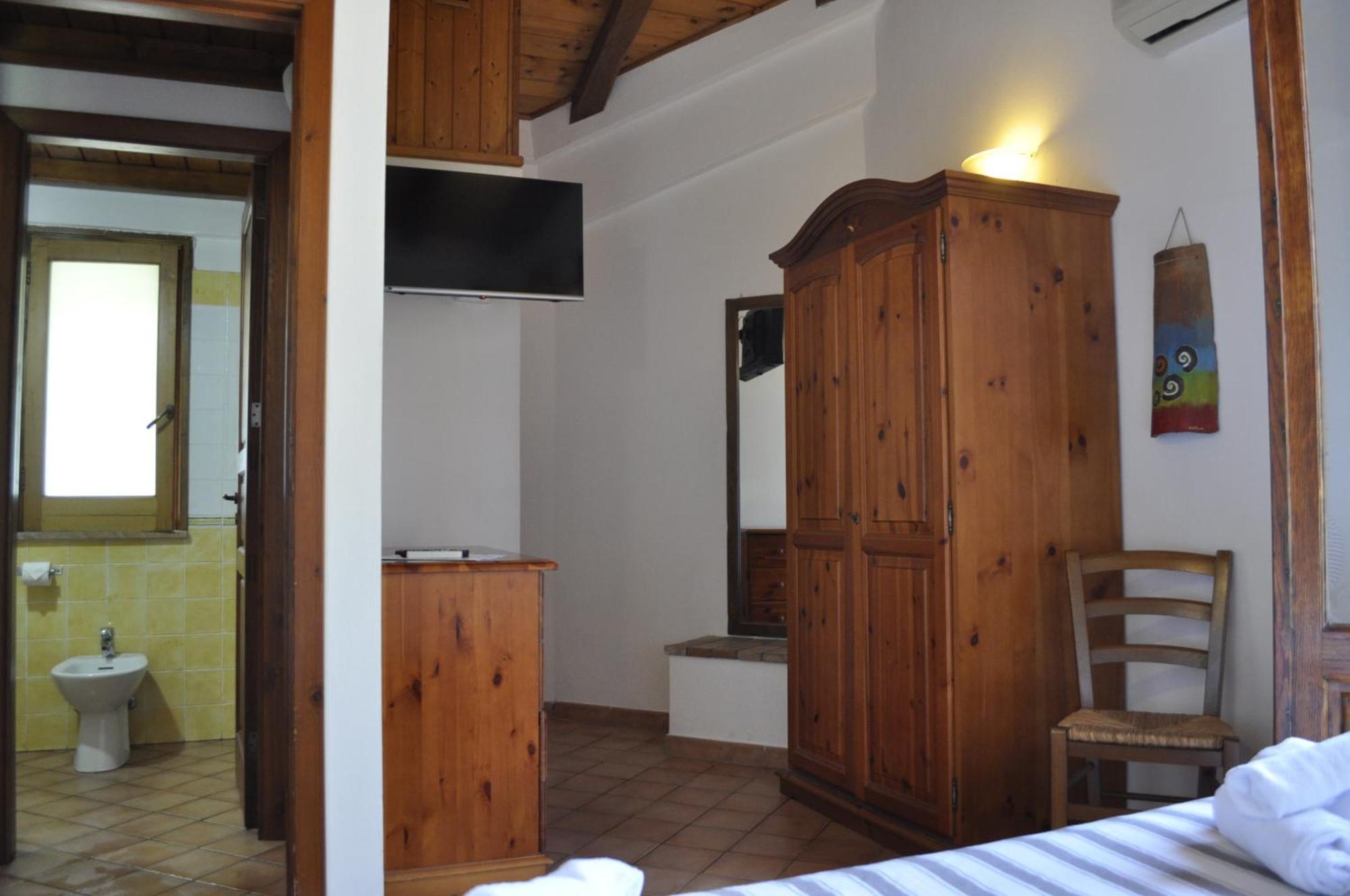 Borgo San Francesco Hotell Gioiosa Marea Rom bilde